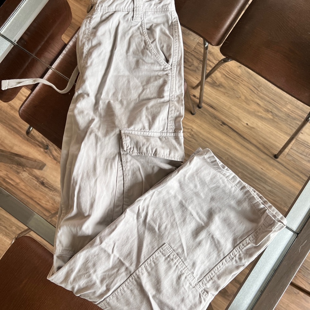 Bershka Women's Light Gray Joggers